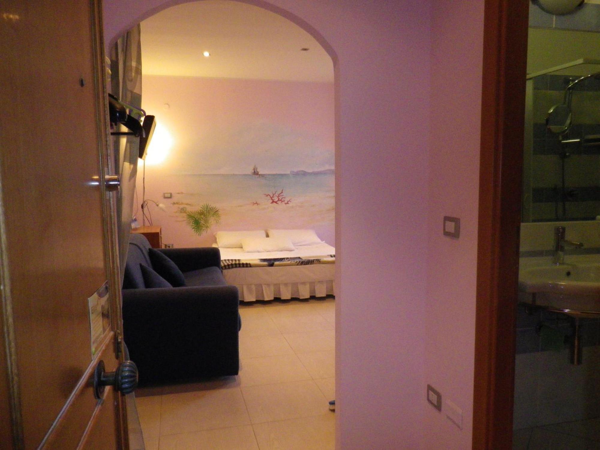 Elisart Guest House ألغيرو المظهر الخارجي الصورة