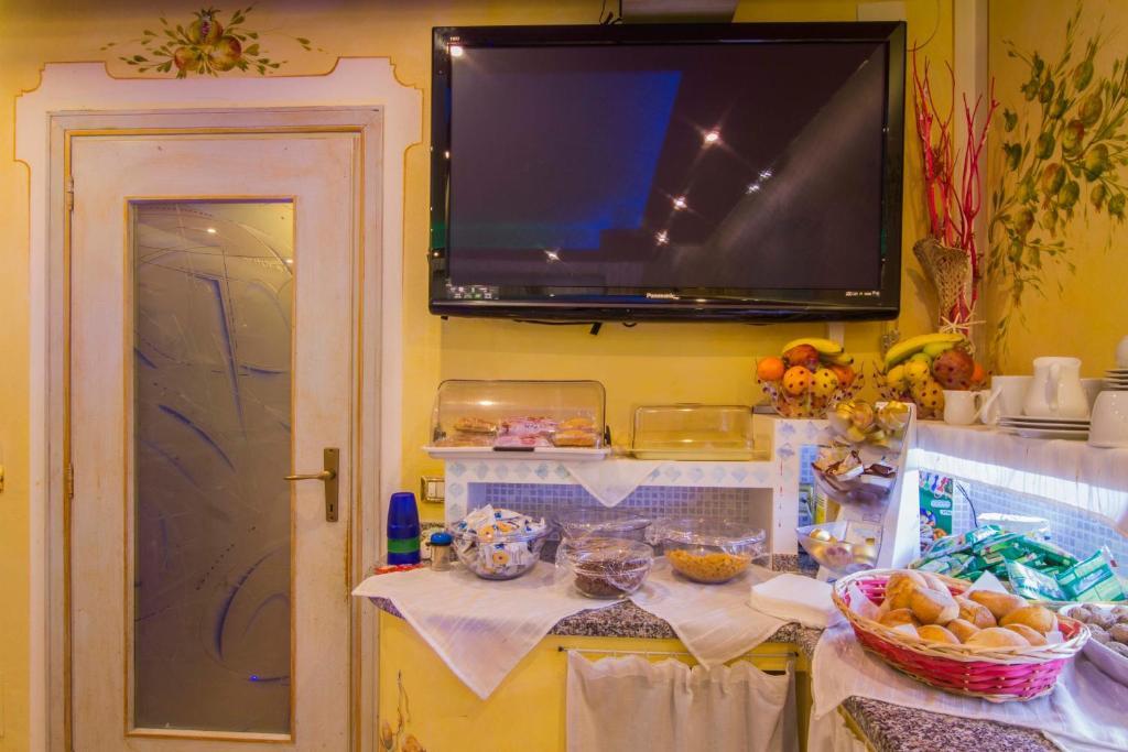 Elisart Guest House ألغيرو الغرفة الصورة