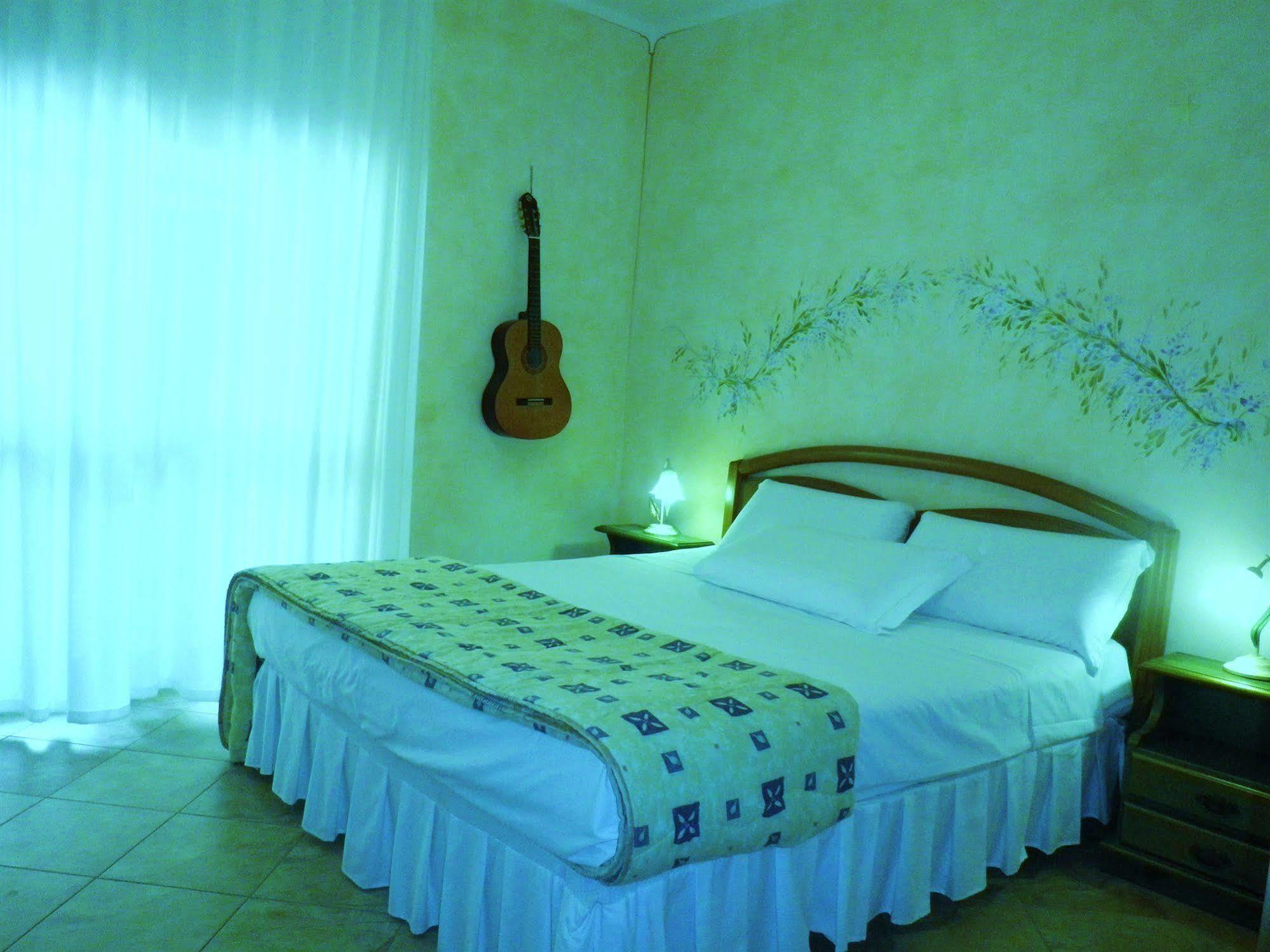 Elisart Guest House ألغيرو المظهر الخارجي الصورة