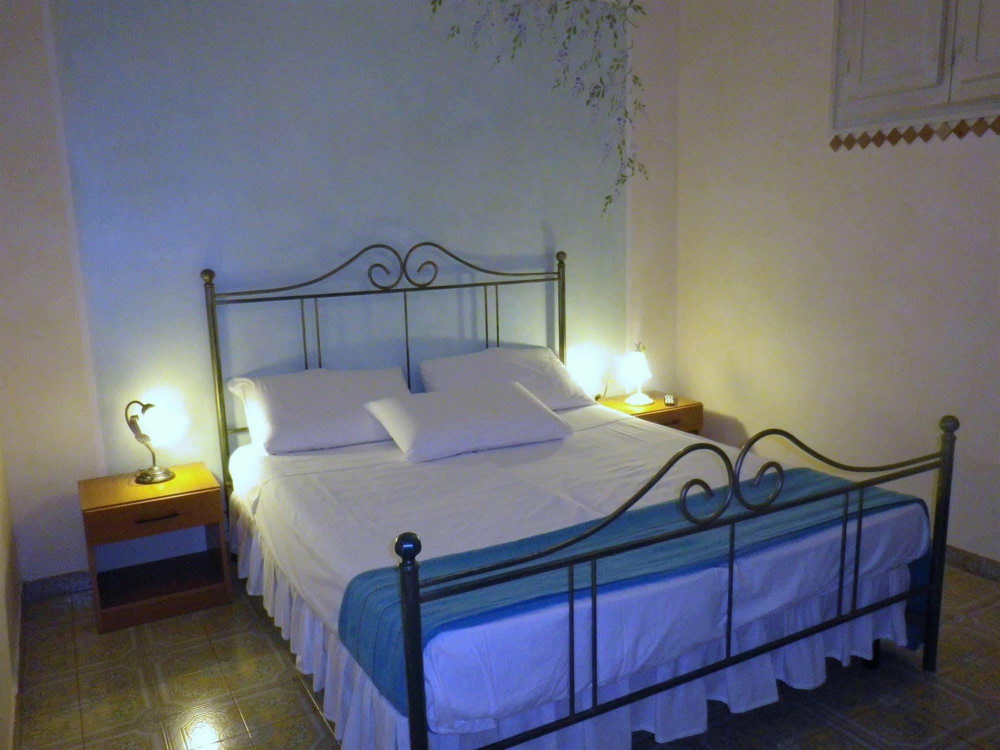 Elisart Guest House ألغيرو المظهر الخارجي الصورة